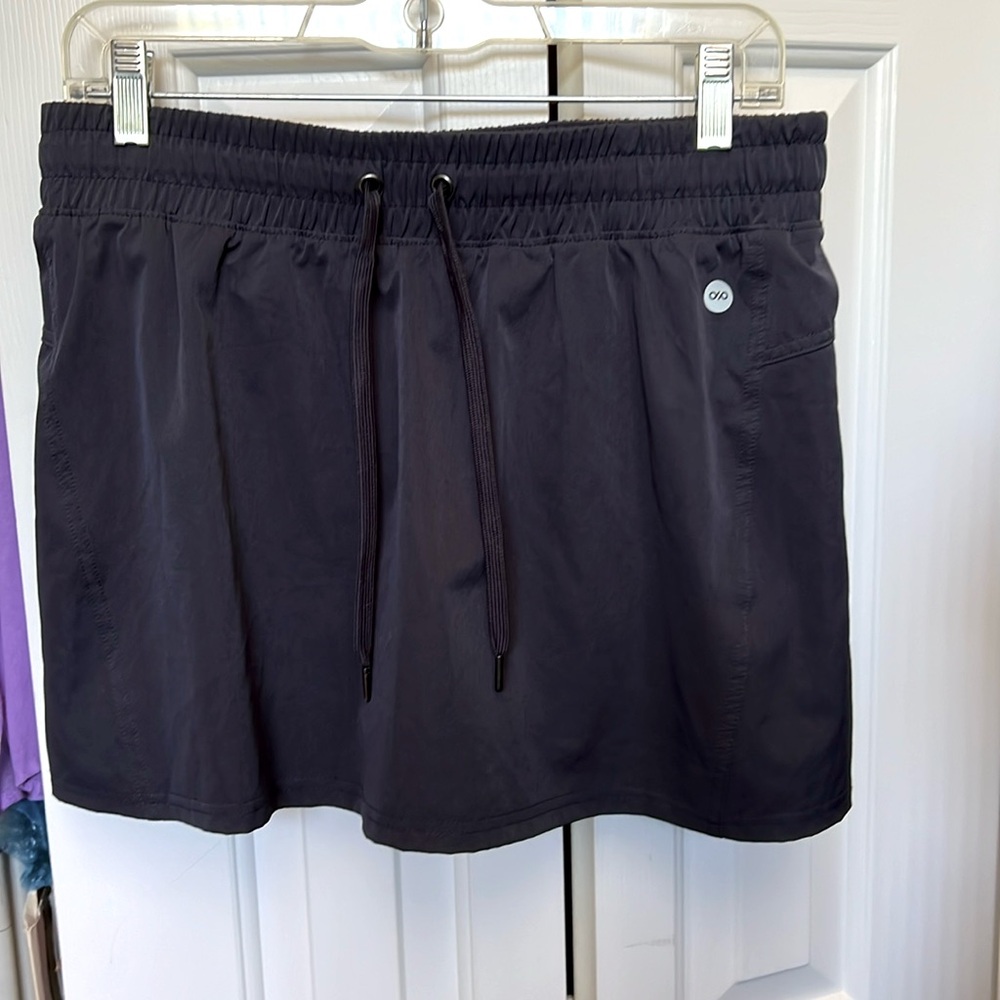 Athletic skorts